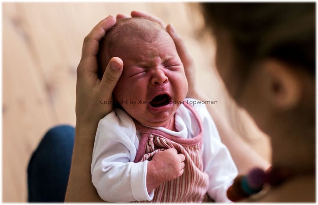 Почему новорождённый плачет, когда хочет писать?